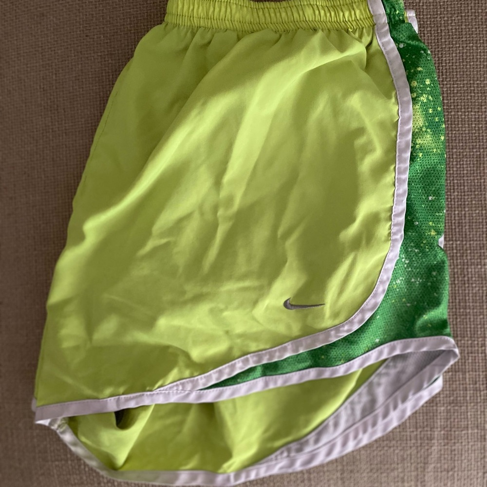 Nike shorts!!